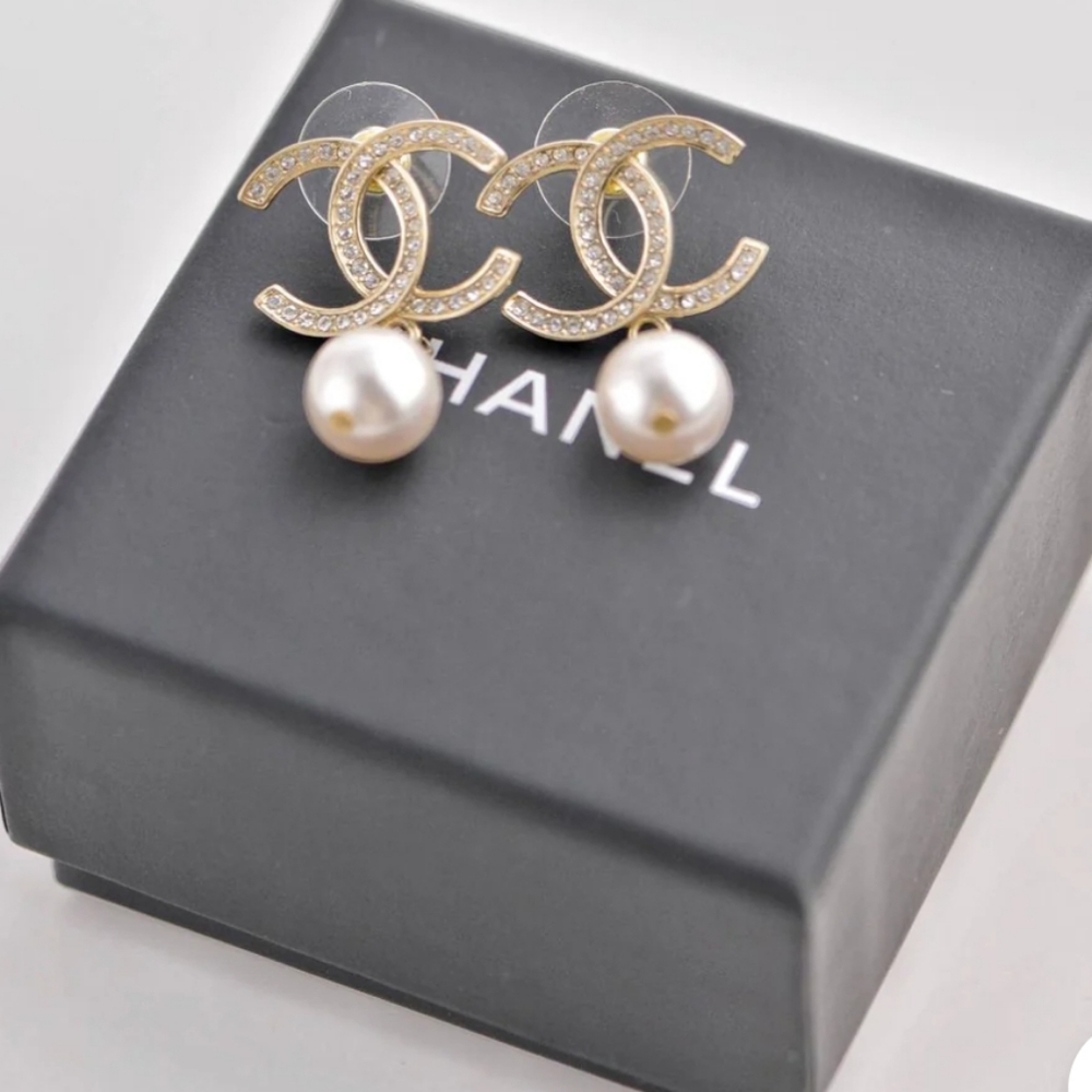 CHANEL Gold CC Crystal Pearl Drop Earrings